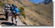 IMG_5937 * Our porters, with 18 kilos on their back, still managed to jog their way up. Unbelievable ! * 900 x 444 * (312KB)