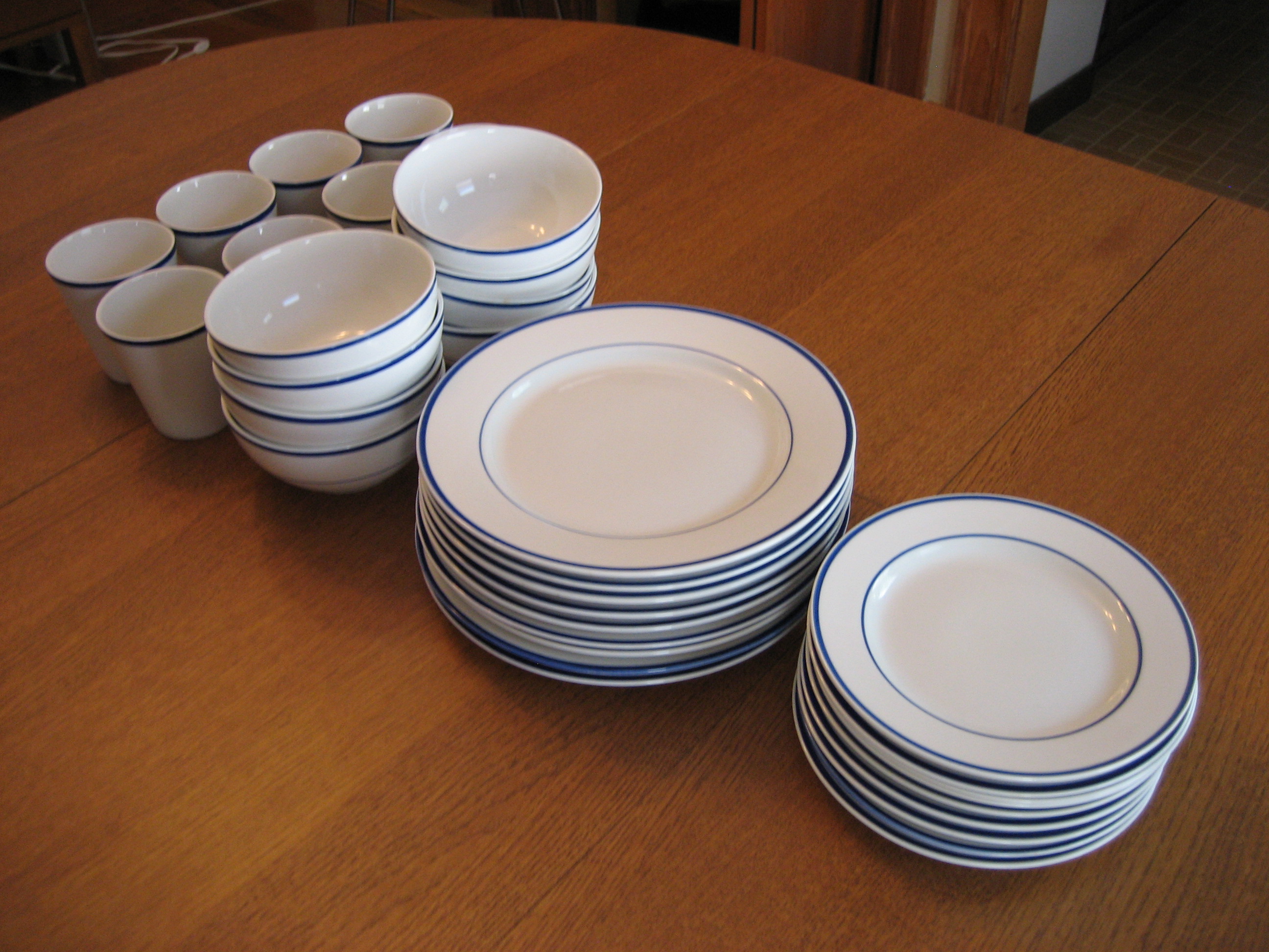 Thomson pottery cheap dishes