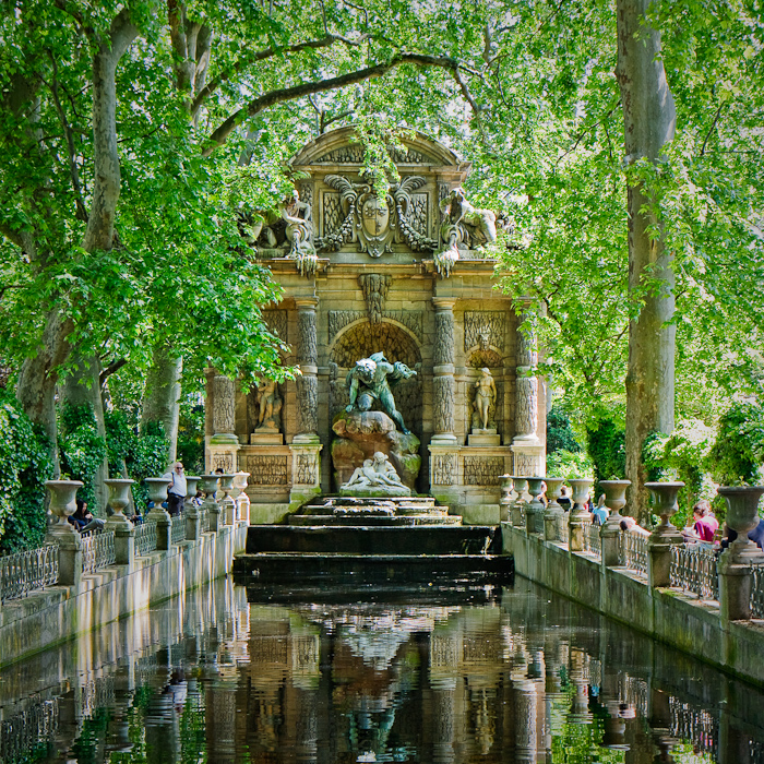 Medicis fountain. May 20, 2009
