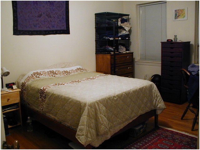 14-bedroom.jpg