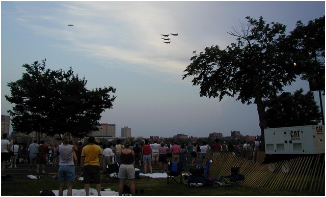16-fighter_jets.jpg