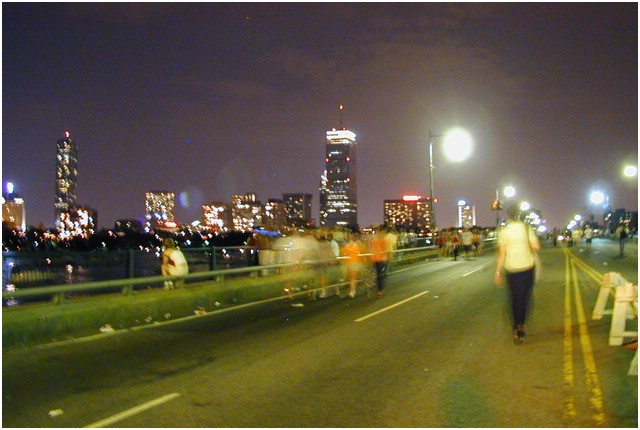 38-harvard_bridge_2.jpg