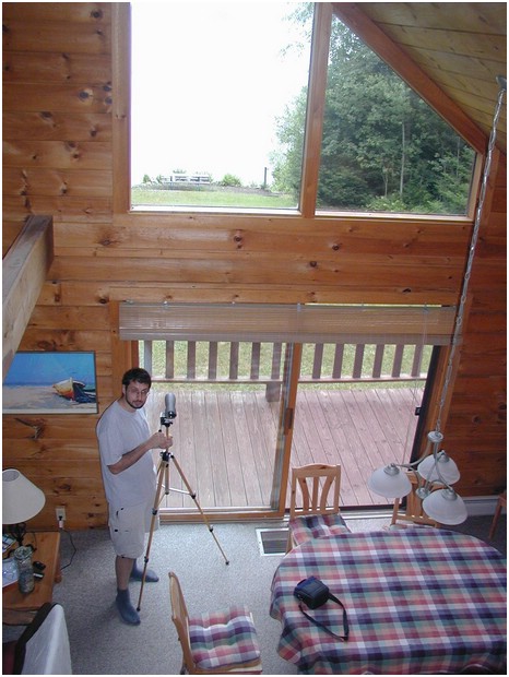 greg_with_telescope.JPG