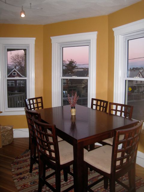 dining room (front room)