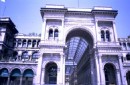 Milan0002 * 320 x 210 * (32KB)