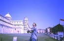 Pisa0004 * 320 x 210 * (21KB)