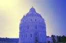 Pisa0010 * 320 x 210 * (15KB)