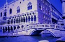 Venice0008 * 320 x 210 * (36KB)