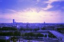 Paris0025 * 320 x 210 * (20KB)